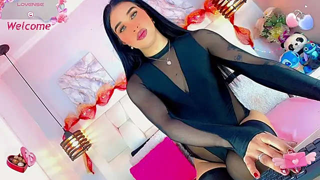 BelovedChain01 online show from 15, 12, 2025