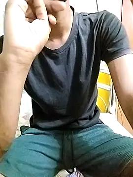 Snapshot of bong_crave chatting on 19, 10, 2025 bong crave online show from 19, 10, 2025