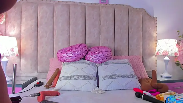 BrithanyParker  online show from 20, 2, 2026