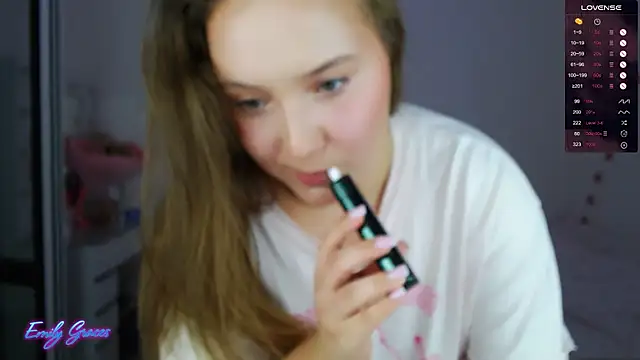 EmilyxxGraces online show from 16, 9, 2025