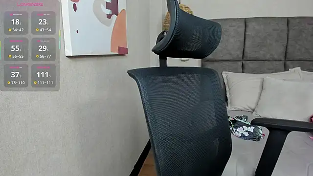 Snapshot of elizabeth_20 chatting on 1, 10, 2025 elizabeth 20 online show from 1, 10, 2025