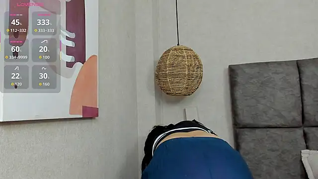 Snapshot of elizabeth_20 chatting on 3, 10, 2025 elizabeth 20 online show from 3, 10, 2025