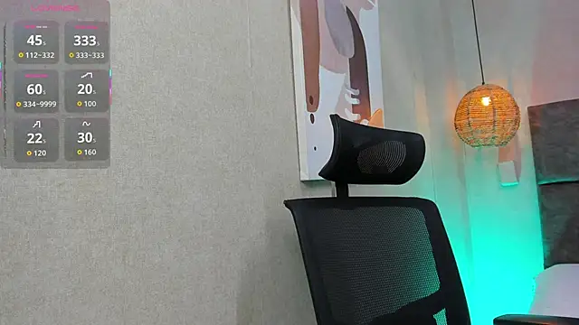 Snapshot of elizabeth_20 chatting on 20, 10, 2025 elizabeth 20 online show from 20, 10, 2025