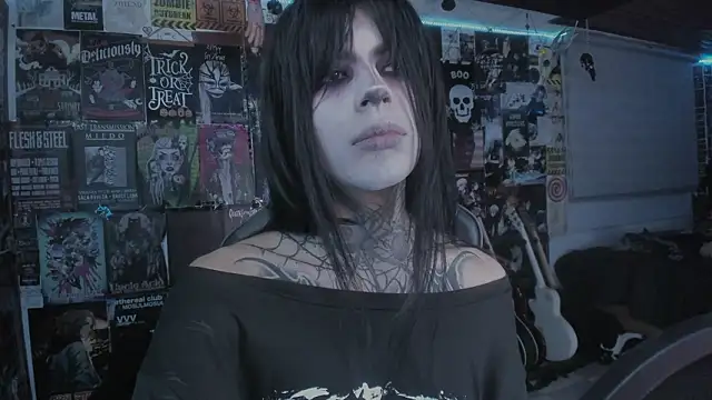 Snapshot of rotten_dreams chatting on 17, 2, 2026 rotten dreams online show from 17, 2, 2026