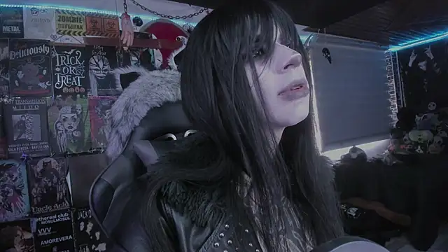 Snapshot of rotten_dreams chatting on 26, 2, 2026 rotten dreams online show from 26, 2, 2026