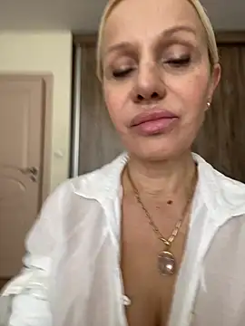 DeboraXporn online show from 8, 5, 2026