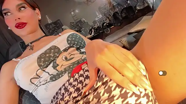 Snapshot of SoySabrinaThebest chatting on 8, 3, 2026 SoySabrinaThebest online show from 8, 3, 2026