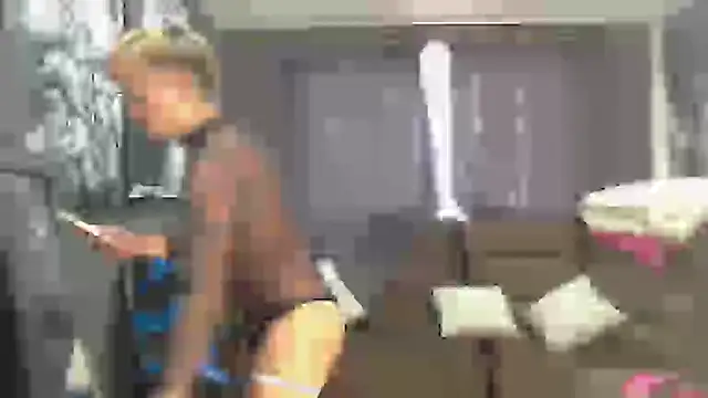 Snapshot of mchissexx chatting on 10, 9, 2025 mchissexx online show from 10, 9, 2025