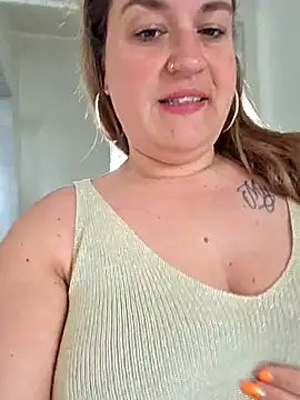 justtess online show from 14, 4, 2026