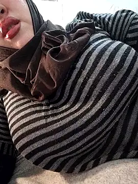 Snapshot of Malak-26 chatting on 10, 3, 2026 Malak-26 online show from 10, 3, 2026