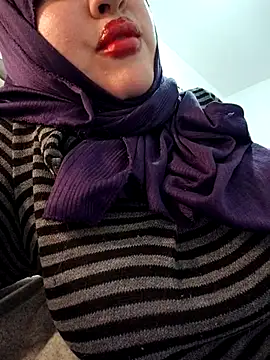 Snapshot of Malak-26 chatting on 15, 3, 2026 Malak-26 online show from 15, 3, 2026