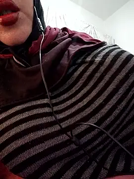 Snapshot of Malak-26 chatting on 23, 3, 2026 Malak-26 online show from 23, 3, 2026