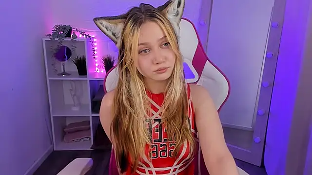 SweetieAngela online show from 19, 10, 2025