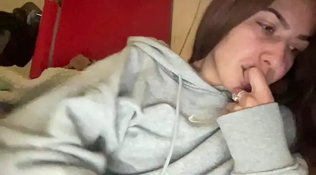 Snapshot of sarrah_rossy chatting on 9, 3, 2025 sarrah rossy online show from 9, 3, 2025