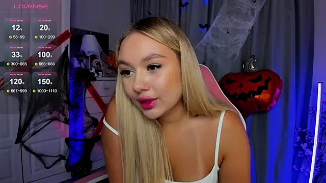  Loneve   online show from 15, 10, 2025