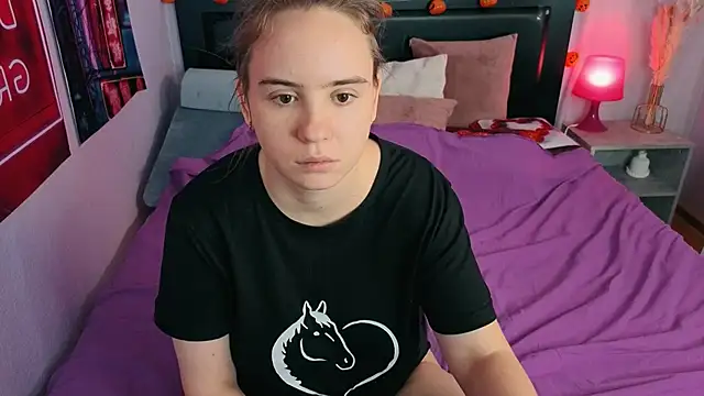 Lika 0ne online show from 24, 11, 2025