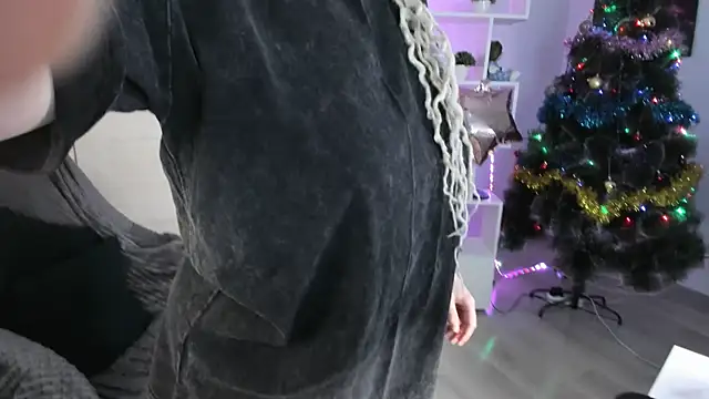 HoneySallyMoore online show from 21, 12, 2024