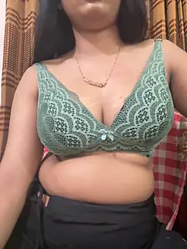 Snapshot of Pink_lily902 chatting on 17, 2, 2025 Pink lily902 online show from 17, 2, 2025