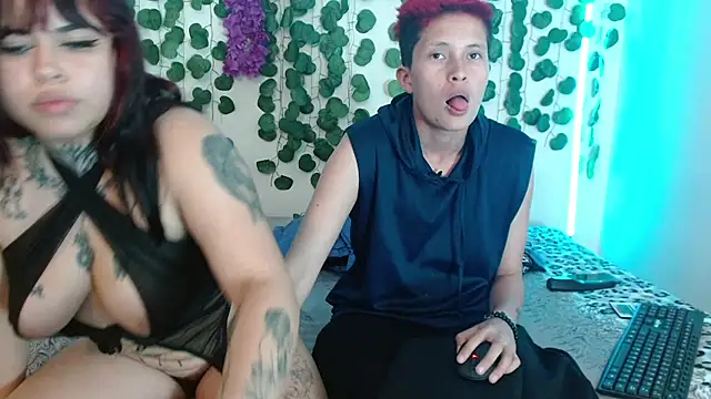 Snapshot of duo_peludoo chatting on 12, 3, 2025 duo peludoo online show from 12, 3, 2025