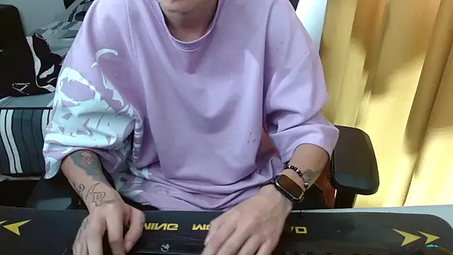 Snapshot of duo_peludoo chatting on 29, 5, 2026 duo peludoo online show from 29, 5, 2026