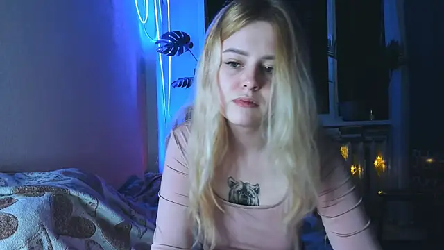 Alexa Pirs online show from 17, 2, 2025