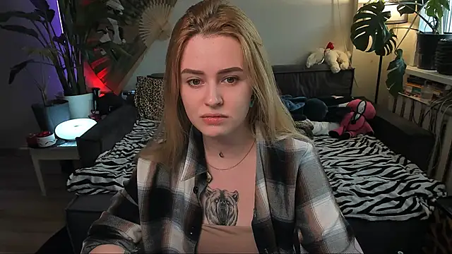 Alexa Pirs online show from 30, 3, 2026