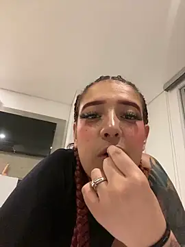 Scarlett-LS online show from 18, 2, 2025