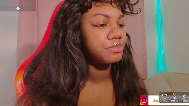 Daphnewalker   online show from 13, 2, 2026