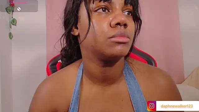 Daphnewalker   online show from 30, 3, 2026