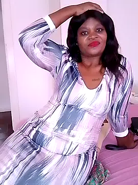 Snapshot of BigbootyliciousXXX chatting on 9, 3, 2025 BigbootyliciousXXX online show from 9, 3, 2025