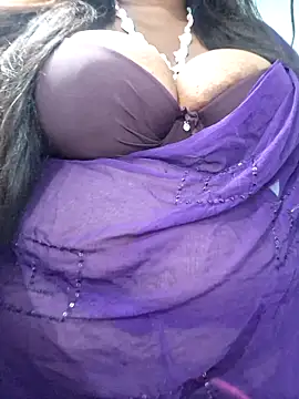 Snapshot of SX-JUHI chatting on 30, 9, 2025 SX-JUHI online show from 30, 9, 2025