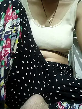 Snapshot of lovely----bhabhi chatting on 12, 11, 2025 lovely----bhabhi online show from 12, 11, 2025