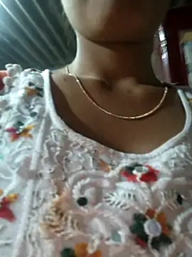 Snapshot of lovely----bhabhi chatting on 13, 1, 2026 lovely----bhabhi online show from 13, 1, 2026