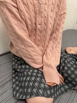 Snapshot of YARASERO-kun chatting on 7, 3, 2025 YARASERO-kun online show from 7, 3, 2025