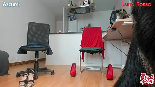 LunaRossaCam online show from 19, 5, 2026