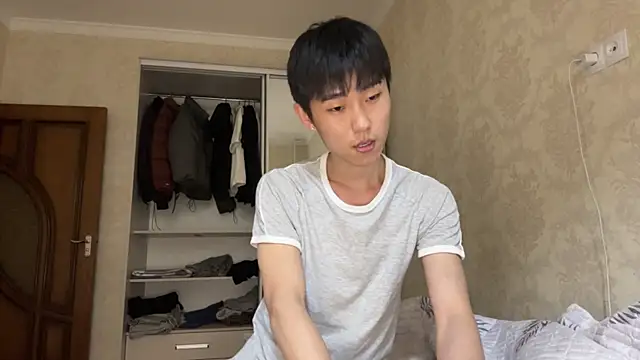 Snapshot of Brian_Stars chatting on 10, 4, 2026 Brian Stars online show from 10, 4, 2026