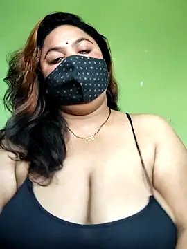 Snapshot of rani130 chatting on 5, 3, 2026 rani130 online show from 5, 3, 2026