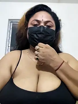 Snapshot of rani130 chatting on 31, 3, 2026 rani130 online show from 31, 3, 2026