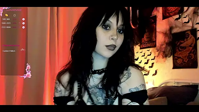 Snapshot of marynixoxo chatting on 24, 10, 2025 marynixoxo online show from 24, 10, 2025