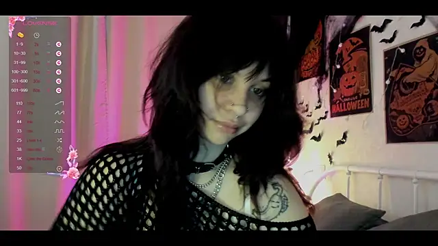 Snapshot of marynixoxo chatting on 3, 11, 2025 marynixoxo online show from 3, 11, 2025