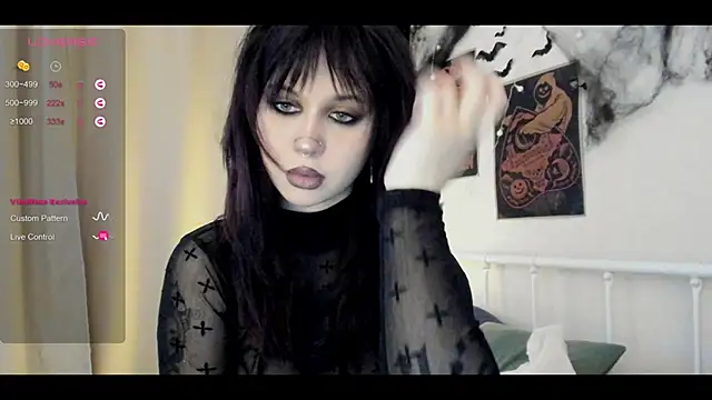 Snapshot of marynixoxo chatting on 6, 11, 2025 marynixoxo online show from 6, 11, 2025