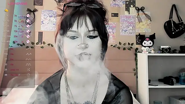 Snapshot of marynixoxo chatting on 25, 2, 2026 marynixoxo online show from 25, 2, 2026