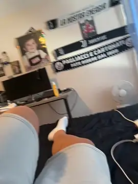 Sex-10-10 online show from 16, 9, 2025