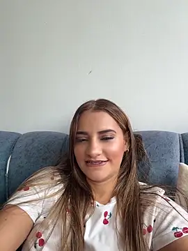 Snapshot of Vaniluu_9 chatting on 21, 5, 2026 Vaniluu 9 online show from 21, 5, 2026