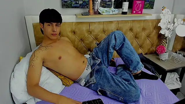 Estiv18  online show from 21, 9, 2025