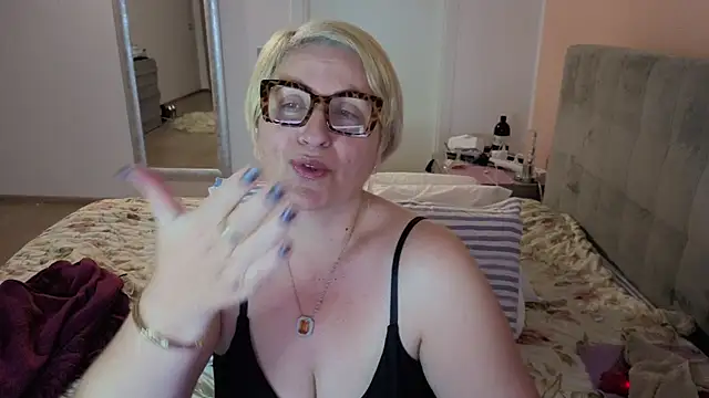 Pumabionda online show from 28, 11, 2025