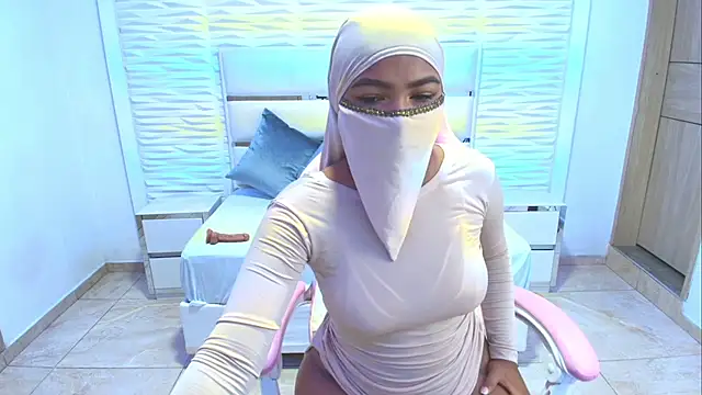 Zafira kazenn online show from 15, 2, 2025