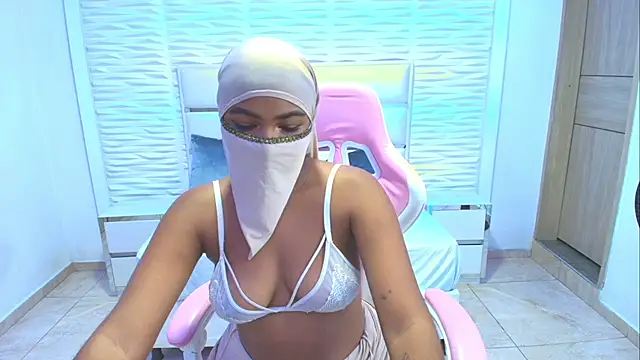 Zafira kazenn online show from 15, 2, 2025