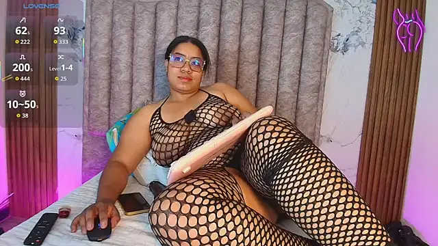 Snapshot of kendrakaramelo chatting on 3, 2, 2026 kendrakaramelo online show from 3, 2, 2026