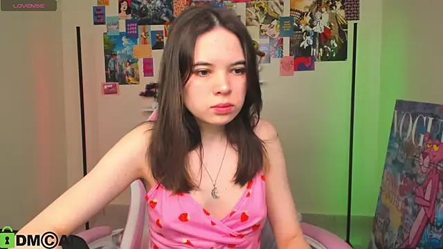 Snapshot of Chio_Mio chatting on 13, 3, 2025 Chio Mio online show from 13, 3, 2025